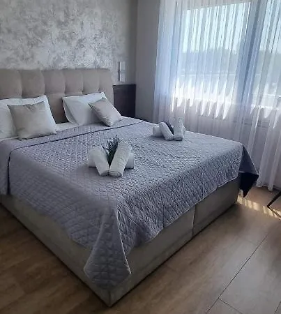 Pool House Klarici * Juršići