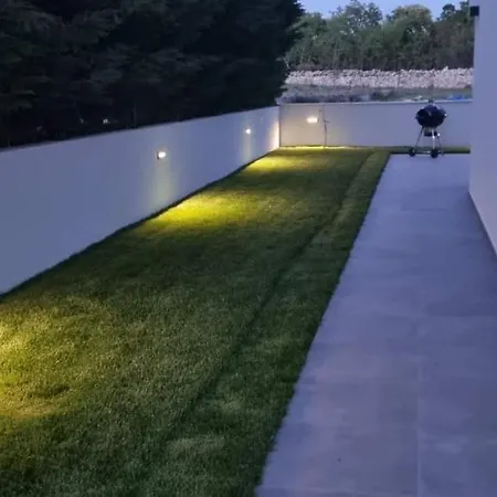 Pool House Klarici Prázdninový dům *